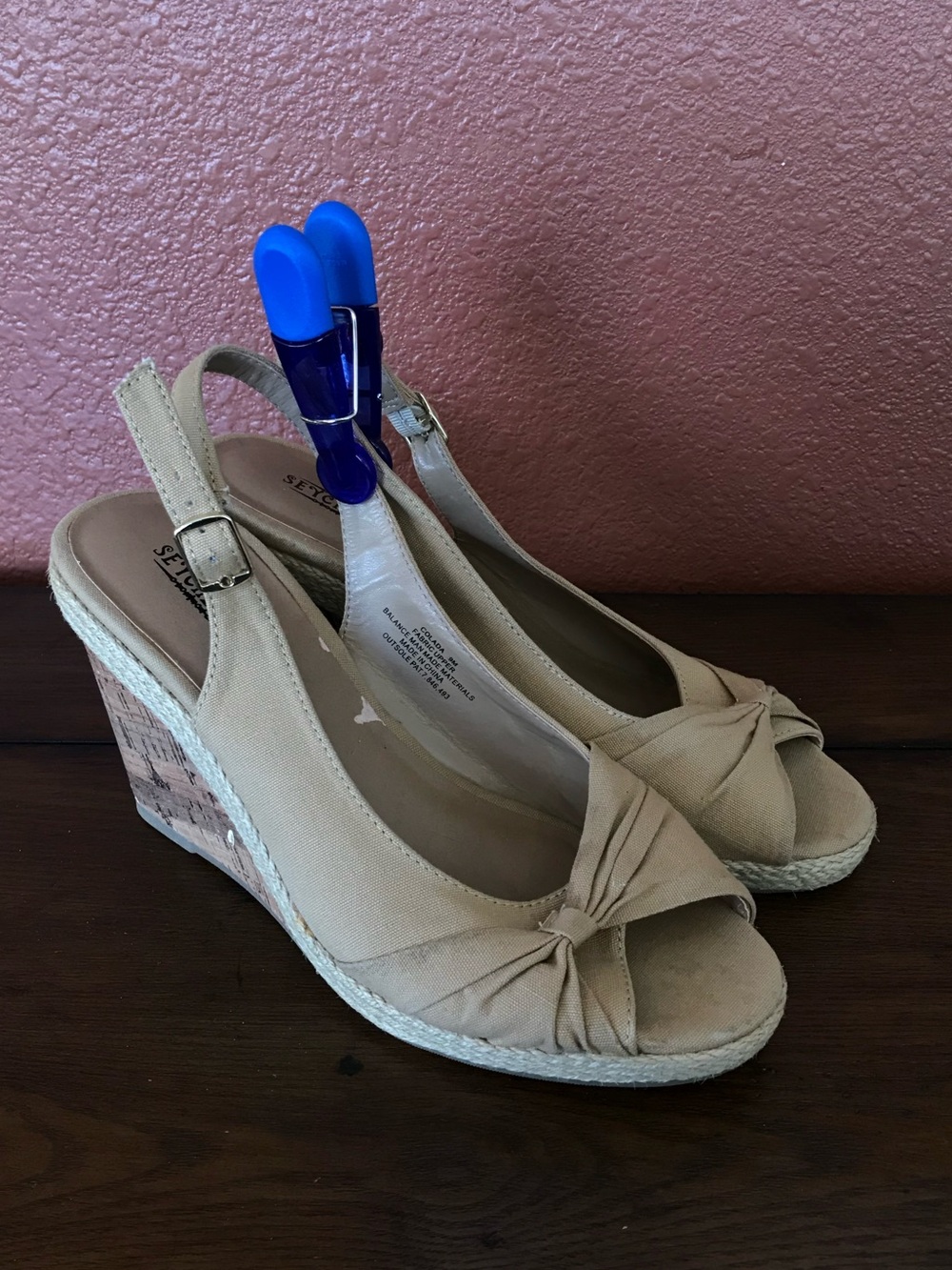 Seychelles Women’s 9 Beige Colada Canvas Peep-Toe Slingback Wedge Sandals in EUC